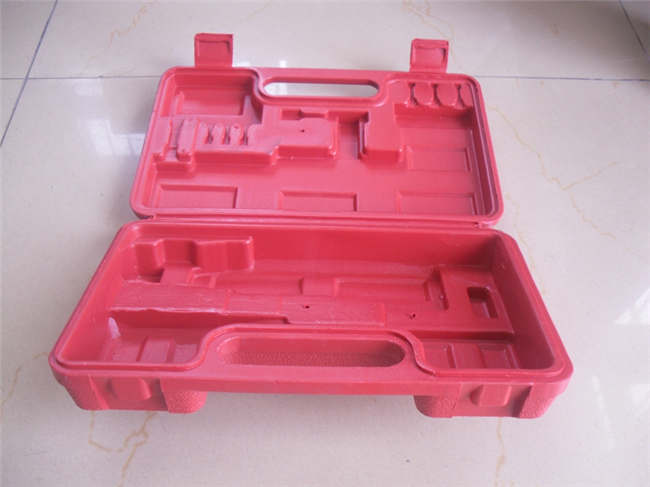 吹塑加工_吹塑制品設(shè)備使用前要注意什么？